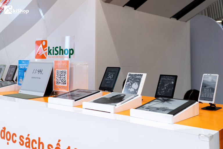Chọn mua máy đọc sách tại hệ thống Akishop