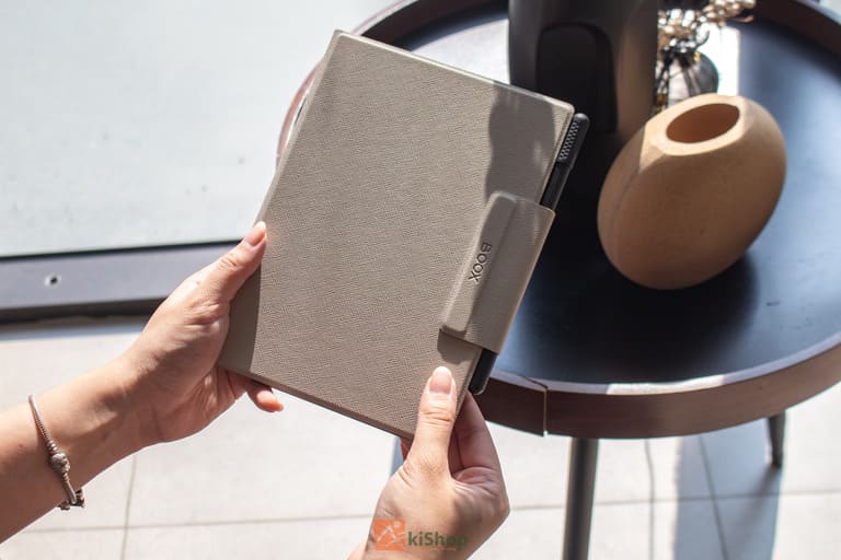 Sử dụng bao da bảo vệ máy đọc sách 