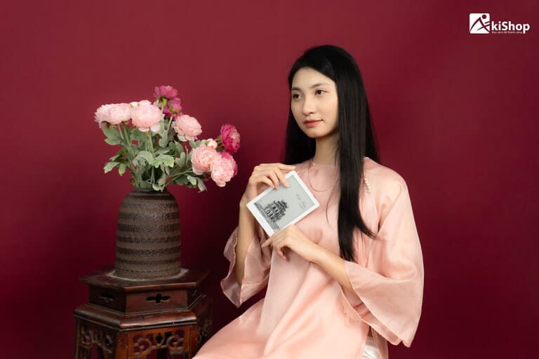 Mua máy đọc sách tặng bản thân 