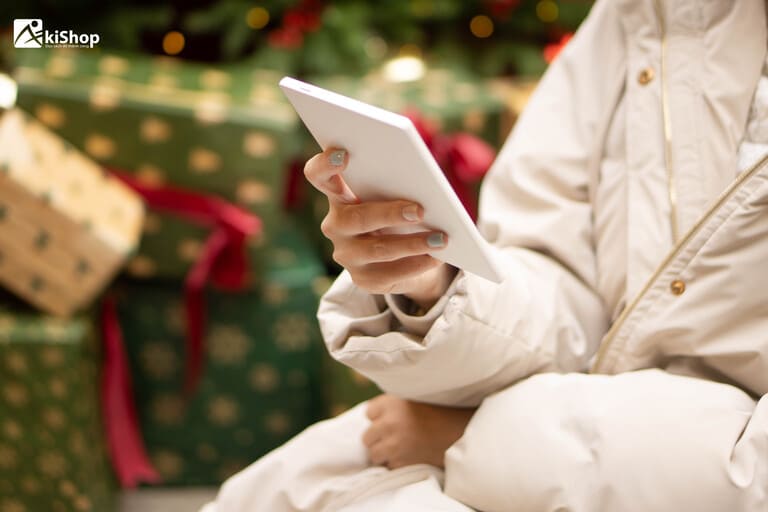 Kích thước màn hình 6 inch giúp cho Boox Savi 6S trở thành 1 thiết bị đọc sách nhỏ gọn và tiện dụng