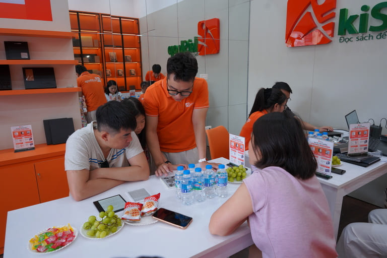 Savi Care & Savi Warranty - Bộ đôi bảo vệ quyền lượi người dùng máy đọc sách Savi