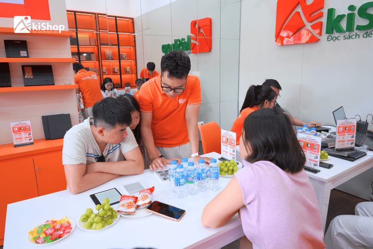 Savi Care & Savi Warranty - Bộ đôi bảo vệ quyền lượi người dùng máy đọc sách Savi