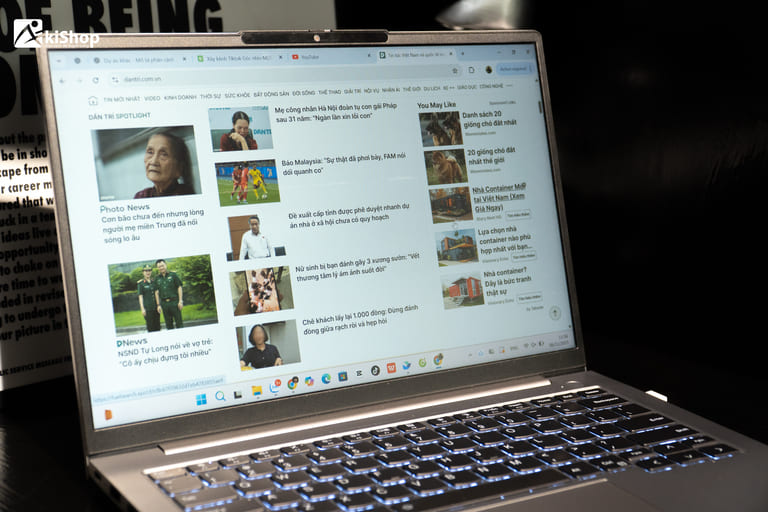 Tác hại của ánh sáng xanh từ màn hình LED 