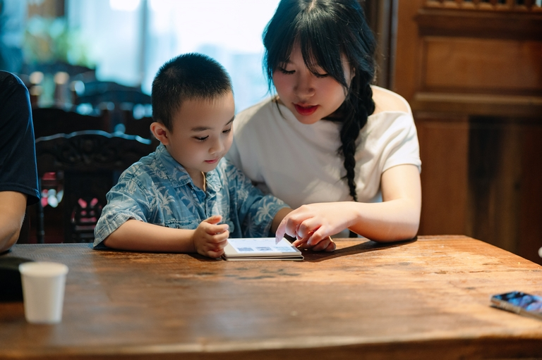 Lưu ý khi rèn thói quen đọc sách cho trẻ