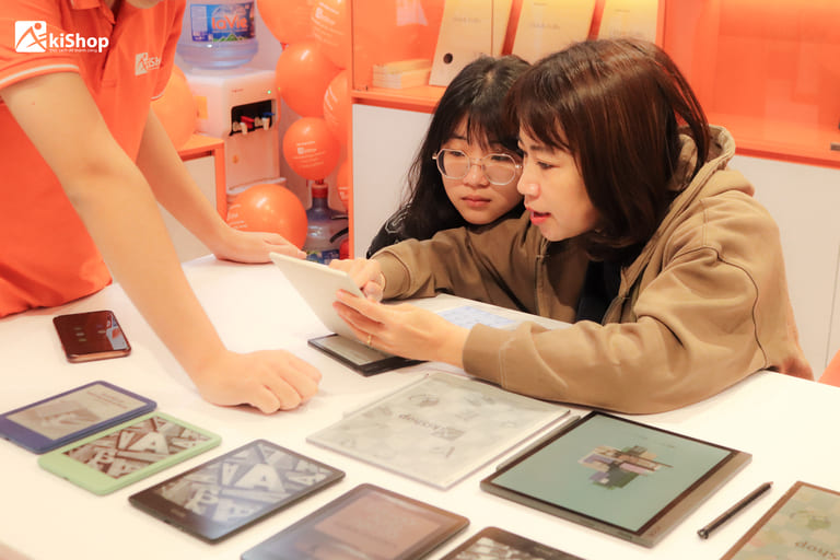 Chọn mua máy đọc sách tại Akishop